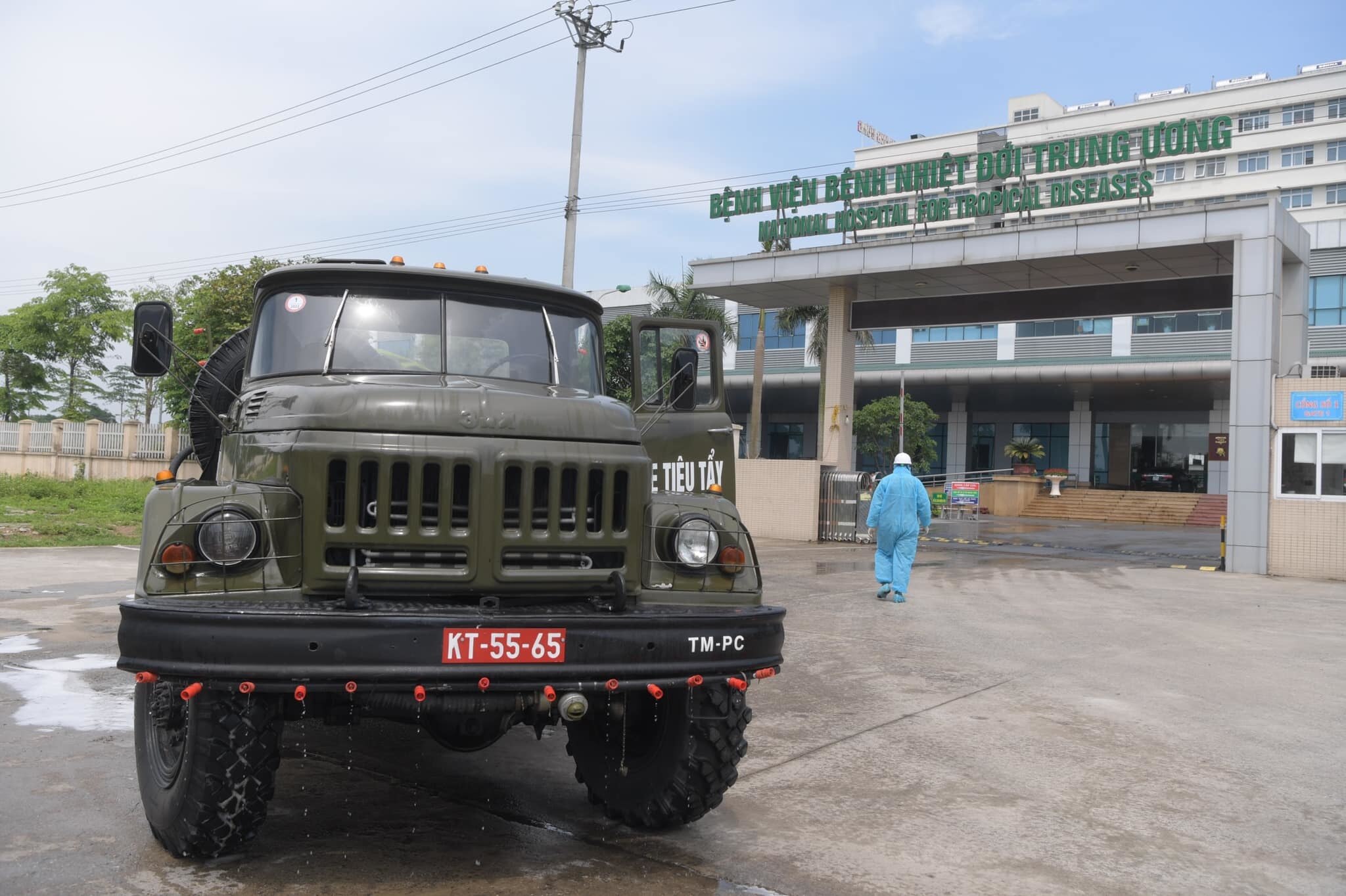 Trước đó, toàn bộ cơ sở y tế này đã bị cách ly y tế trong thời gian 14 ngày, bắt đầu từ ngày 5/5, theo yêu cầu của Ban Chỉ đạo Quốc gia phòng, chống dịch bệnh Covid-19.