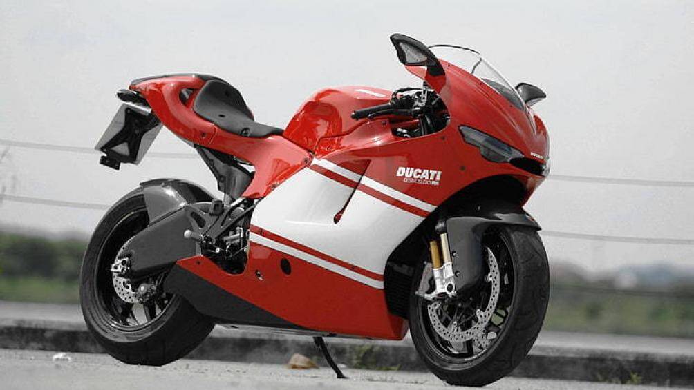 4. Ducati Desmosedici RR