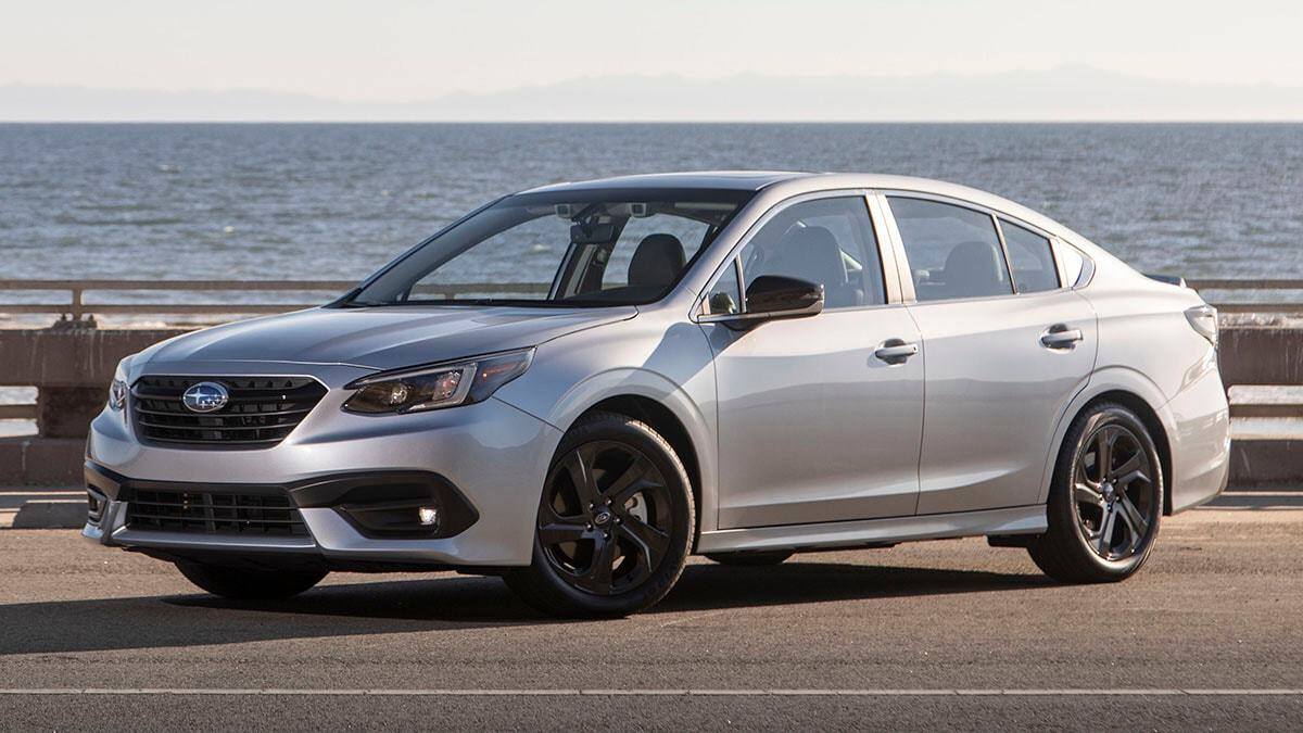 7. Subaru Legacy có giá bán khởi điểm tại Mỹ từ 23.820 USD.