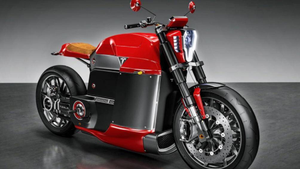 Cung cấp năng lượng cho động cơ xe là loại pin lithium-ion của Tesla cho công suất mạnh khủng khiếp 204 mã lực, vành bánh xe bằng sợi carbon