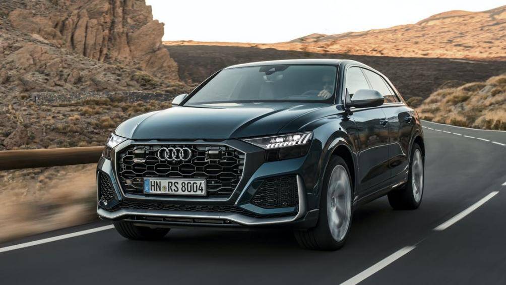 3. Audi RS Q8 2021 - vận tốc tối đa 189,5 mph (305 km/h)