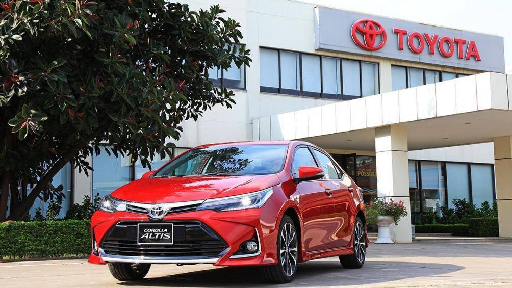 3. Toyota Corolla Altis (doanh số: 7.976 chiếc)