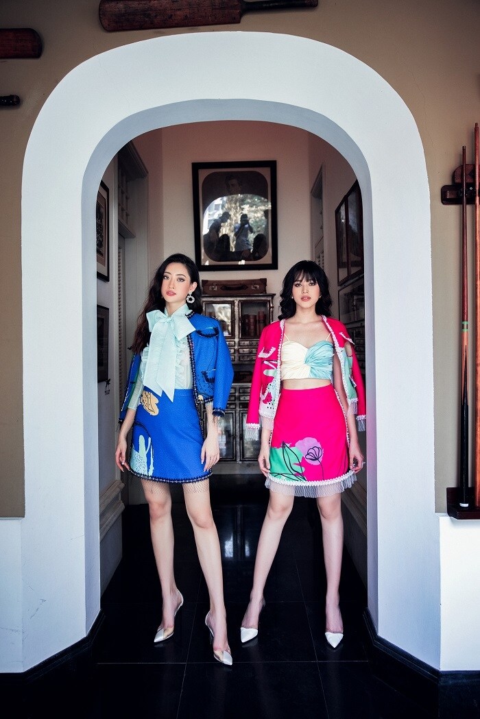 Hoa hậu Lương Thùy Linh và Đỗ Thị Hà vừa có màn "song kiếm" cùng nhau khoe nhan sắc trẻ trung trong những hình ảnh mới,