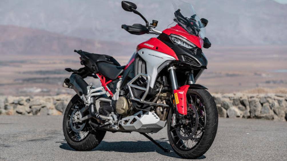 2. Ducati Multistrada V4 (giá khởi điểm: 19.995 USD)