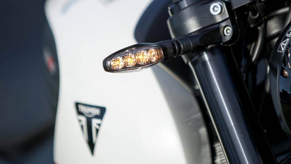 Xi nhan hình quả nhót