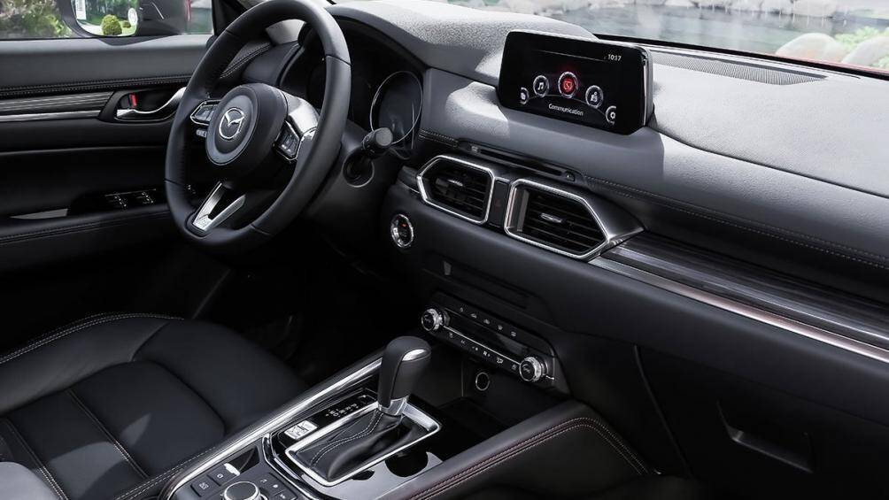 8. Mazda CX-5 (giá khởi điểm: 25.370 USD)