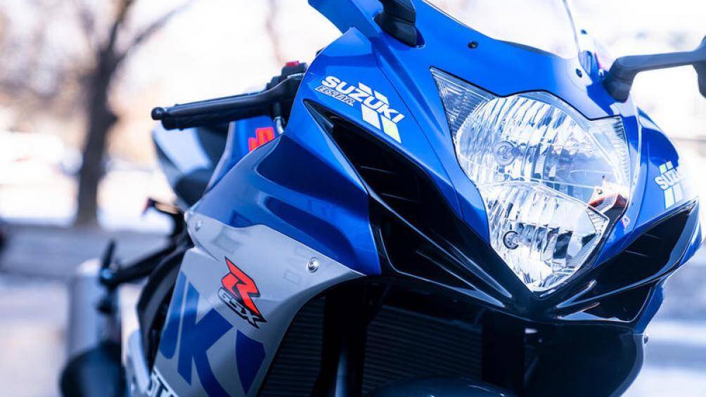 Giá bán Suzuki GSX-R600 2021 được niêm yết ở mức 11.449 USD (tương đương 263 triệu đồng)