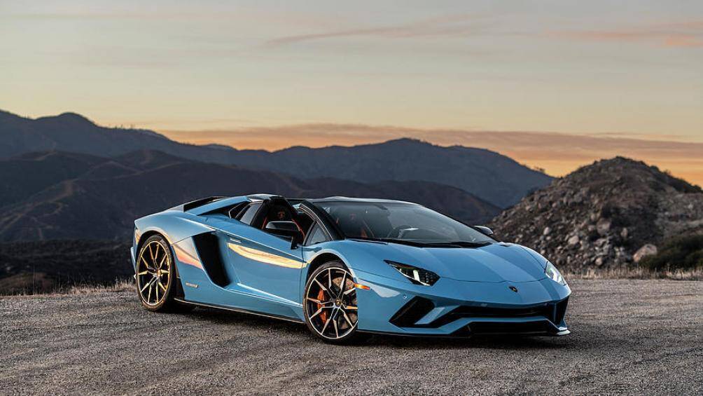 2. Lamborghini Aventador SV Roadster