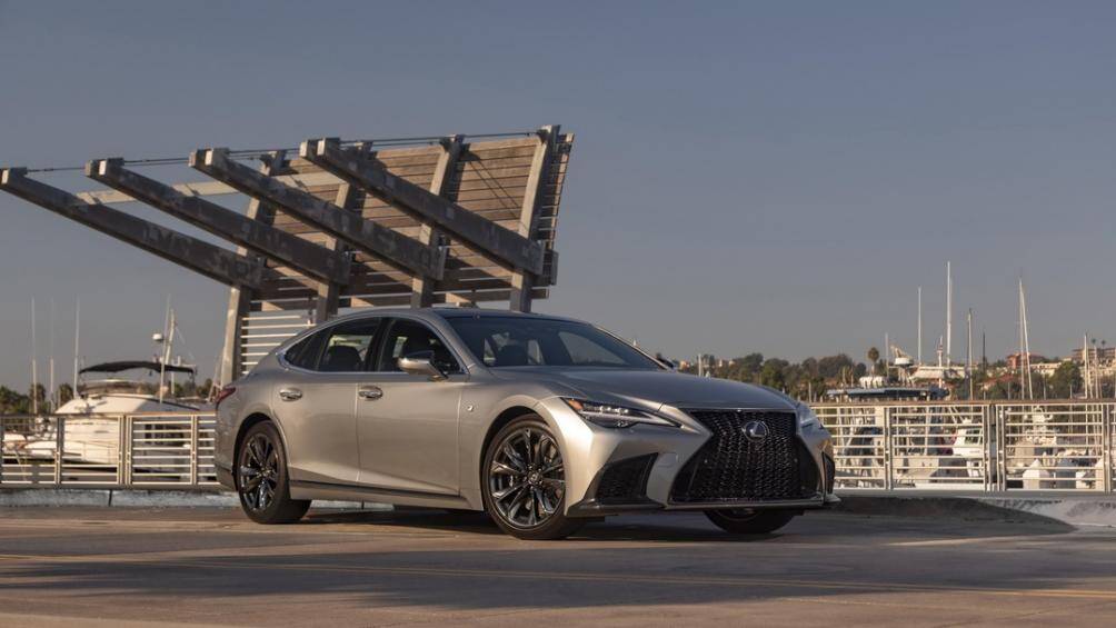 8. Lexus LS 2021