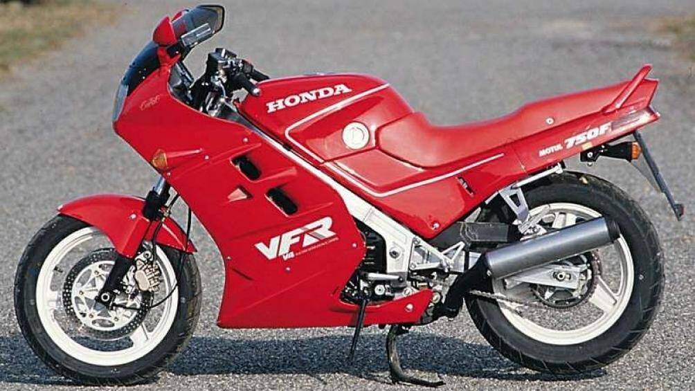 4. Honda VFR750F