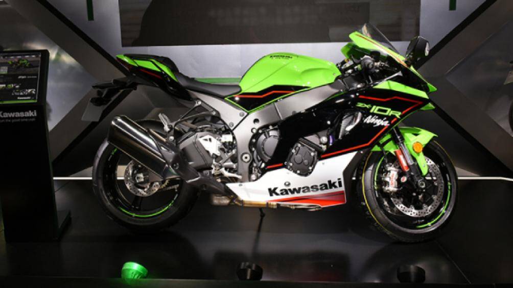 Bộ đôi mô tô 2021 Kawaski Ninja ZX-10R và Ninja ZX-10RR vừa chính thức ra mắt tại triển lãm mô tô Bắc Kinh