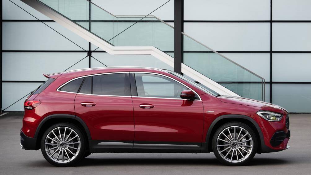 4. Mercedes-Benz GLA