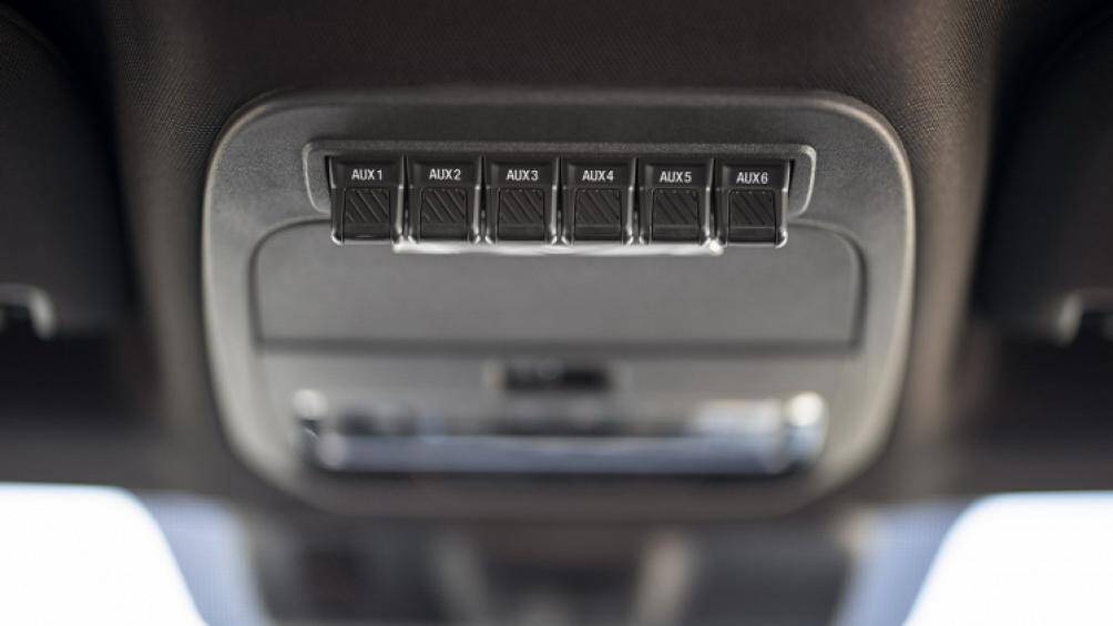 Đặc biệt, phiên bản 2021 có thể biến thành một máy phát điện nhờ tính năng Pro Power Onboard