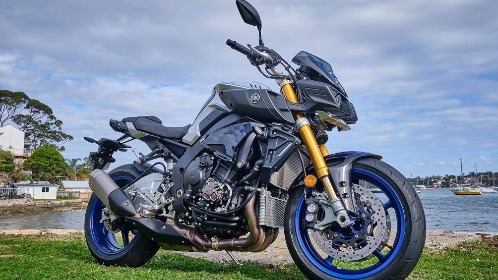2. Yamaha MT-10 SP (giá: 21.249 USD)