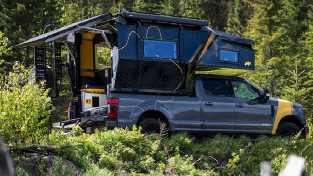 Falcon Series có thể cắm trại 4 mùa nhờ có điều hòa nhiệt độ tiêu chuẩn, máy sưởi, nguồn cấp nước nóng và vật liệu cách nhiệt composite tổng hợp