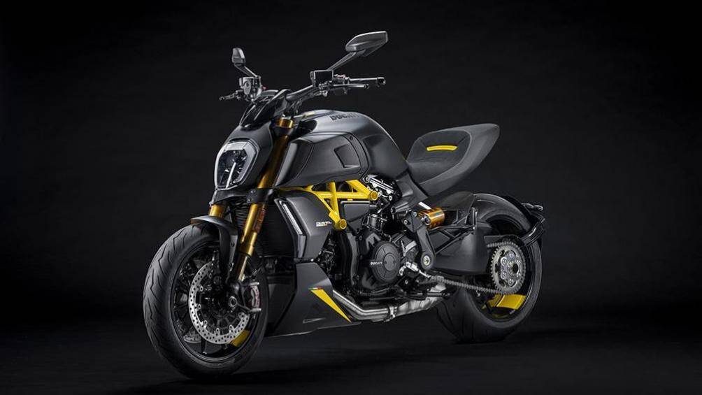 Diavel 1260 S Black and Steel phiên bản đặc biệt cuối cùng của Ducati với sự hợp tác của tập đoàn Volkswagen và Lamborghini