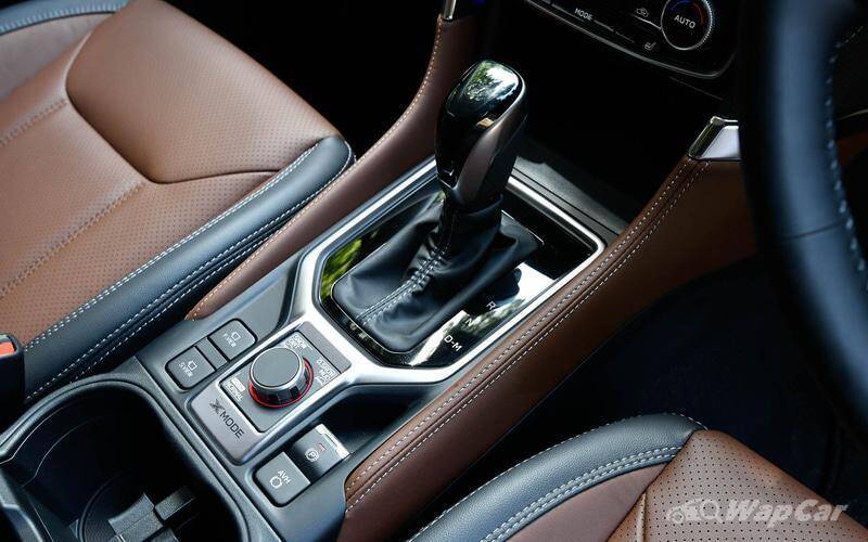 Tất cả các phiên bản đều đi kèm hộp số tự động CVT và hệ dẫn động AWD đối xứng.