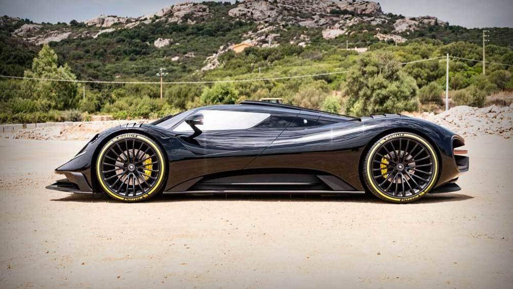 6. Ares Design S1 và S1 Spyder