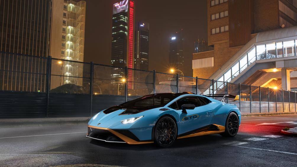 7. Lamborghini Huracan STO