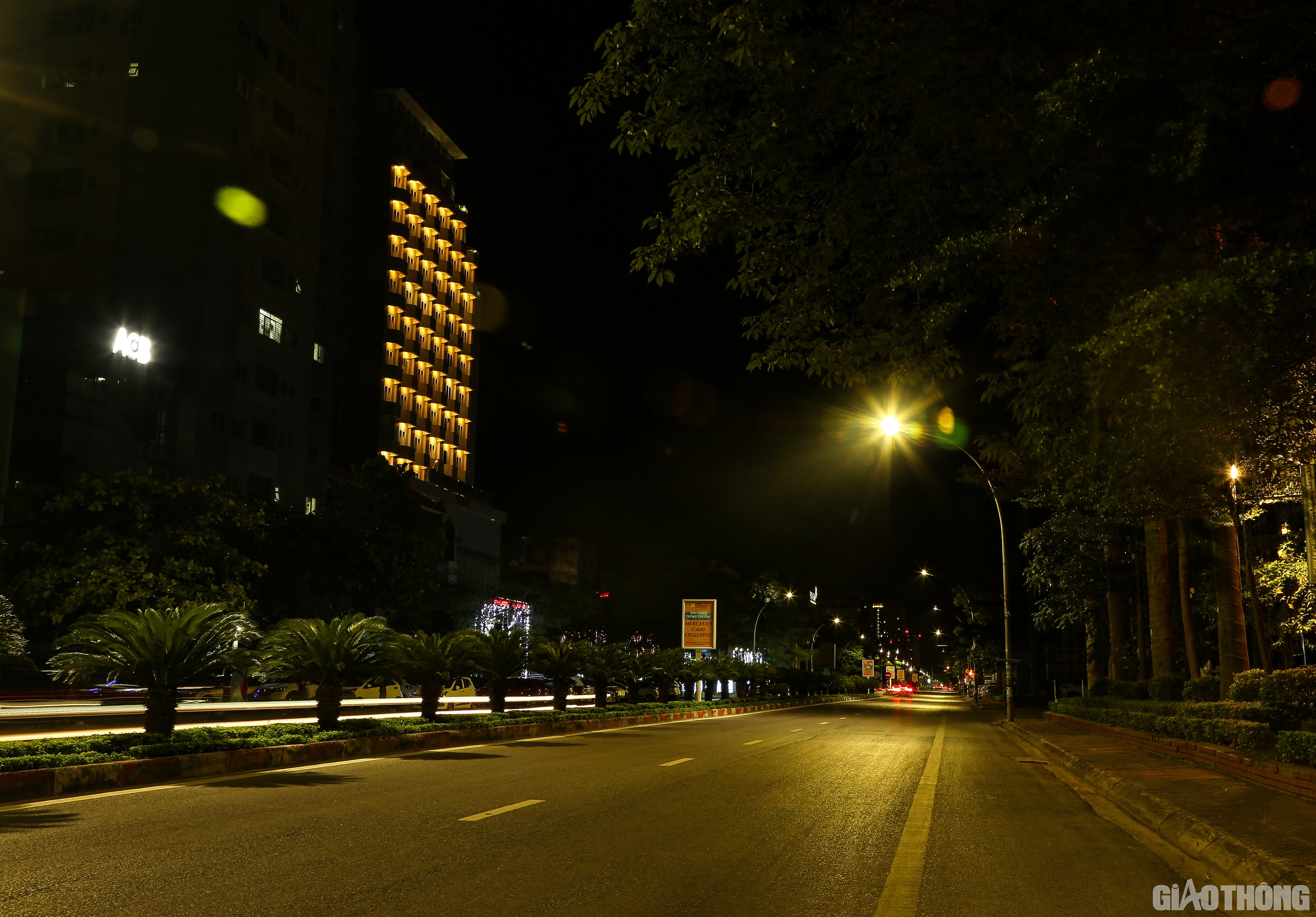 Theo thông báo của Chủ tịch UBND tỉnh Nghệ An thì TP. Vinh sẽ tiến hành giãn cách theo Chỉ thị 15 của Thủ tướng Chính phủ từ 0h ngày 17/6 để phòng, chống dịch Covid-19.