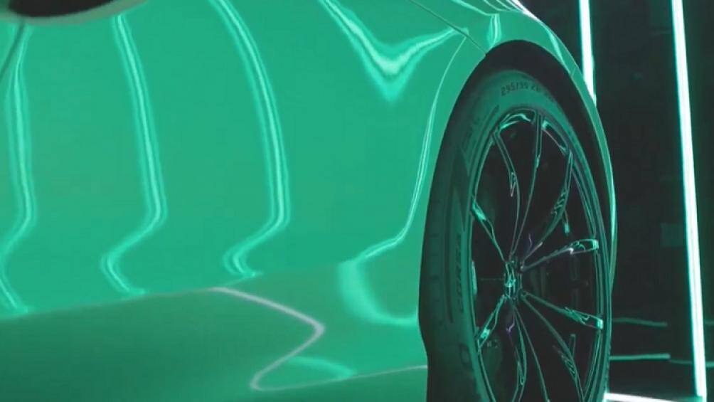 Điểm đáng chú ý của hệ thống plug-in hybrid là có thể sạc độc lập, nguồn điện gia đình có thể sạc từ 20% đến 80% pin cho xe chỉ trong thời gian 2,5 giờ