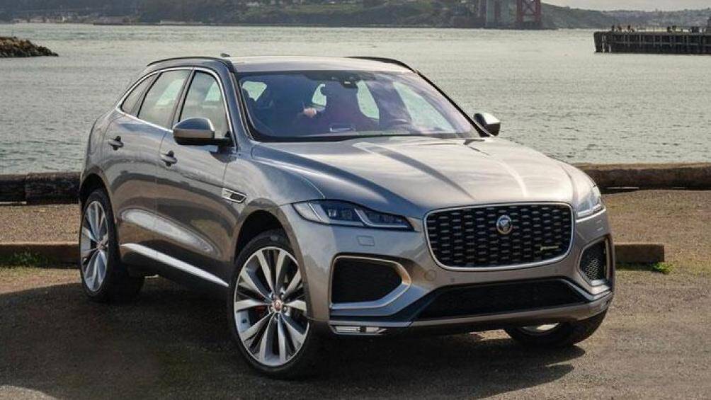 8. Jaguar F-Pace 2021