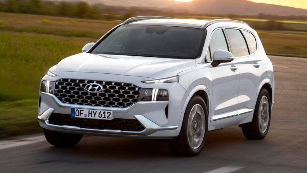 8. Hyundai Santa Fe 2021 (điểm an toàn: 9,6/10)