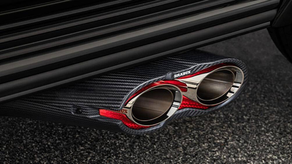 Không chỉ vậy, Brabus còn sửa đổi phần mềm ECU và lập bản map mới để kiểm soát áp suất phun, đánh lửa và tăng áp