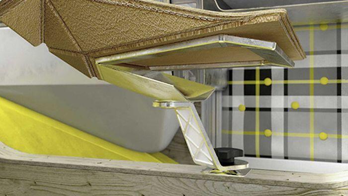 Thậm chí Bufalino còn có cả chỗ phơi quần áo, tủ lạnh và nhiều không gian để đồ cá nhân