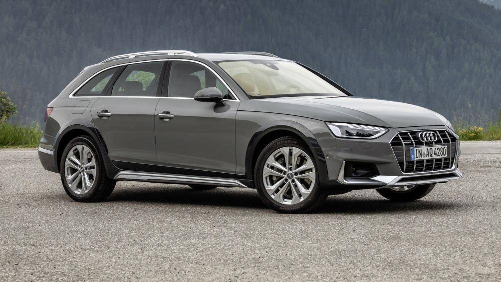 10. Audi A4 2021 (giá khởi điểm: 39.100 USD)