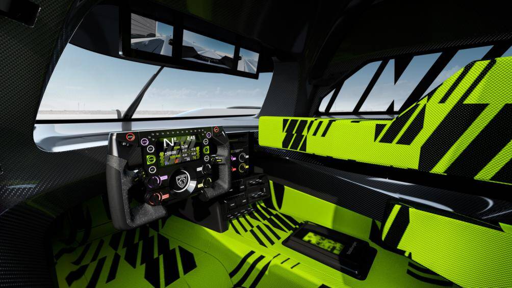 Nội thất của 9X8 lấy cảm hứng từ i-Cockpit trên những mẫu xe thương mại