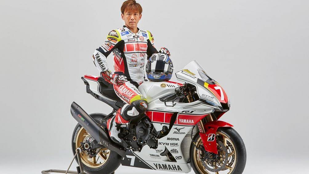 Ống xả lớn cùng với gắp sau được thiết kế dành riêng cho trường đua