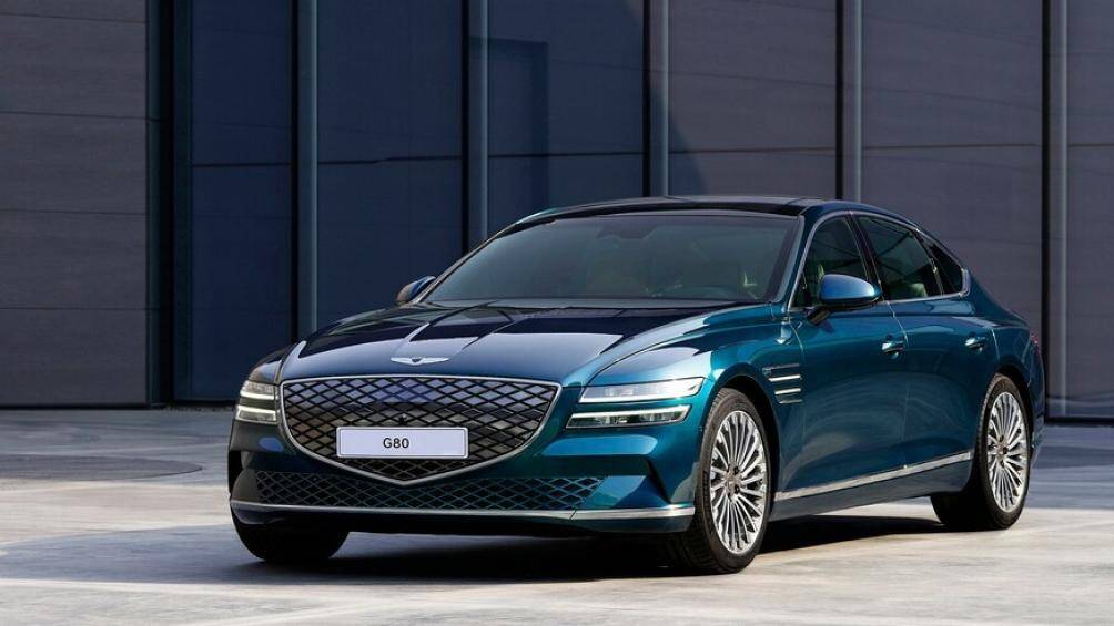9. Genesis Electrified G80