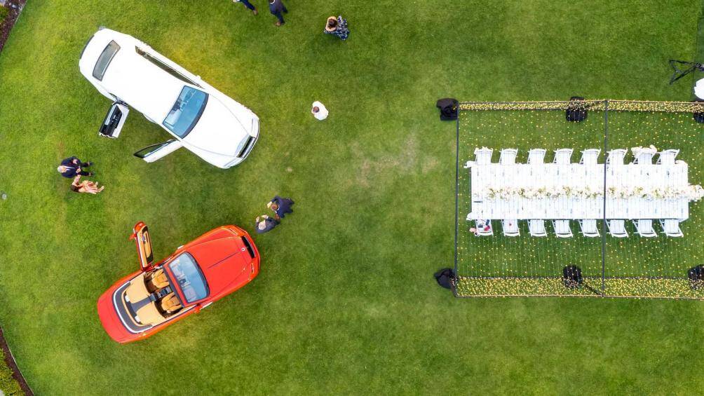 Chỉ có 20 chiếc Rolls-Royce Tempus Collection được sản xuất trên thế giới. Bộ đôi này được lấy cảm hứng từ quãng thời gian tuyệt vời mà hai người đã ở bên nhau