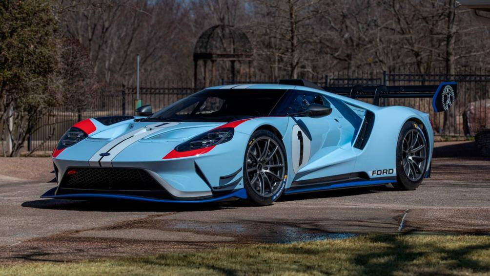 9. Ford GT
