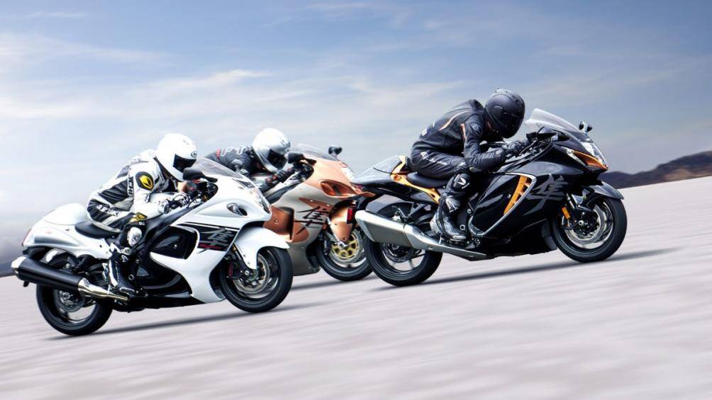 Suzuki Hayabusa đã từng bị khai tử từ năm 2018, tuy nhiên việc Suzuki mang trở lại phiên bản 2021 đã khiến các fan hâm mộ phải thổn thức