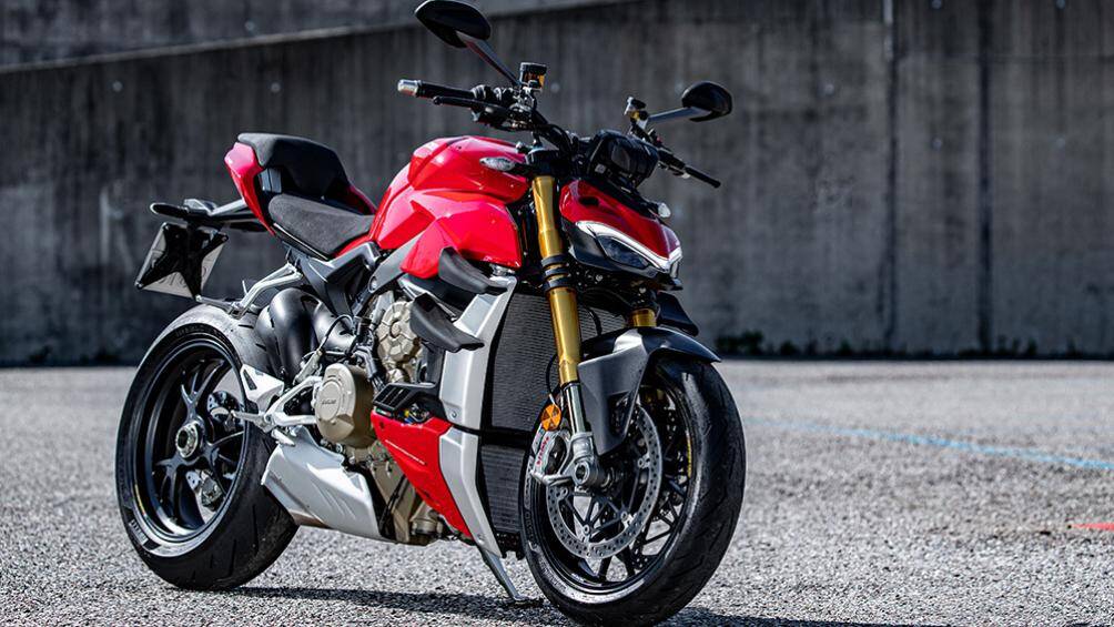 3. Ducati Streetfighter V4/V4 S (giá: 20.000-24.000 USD)