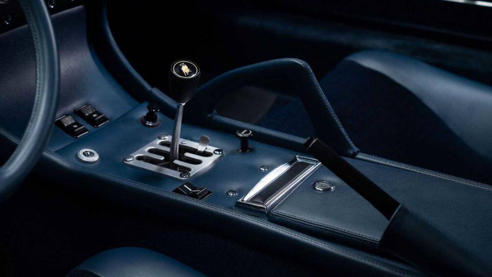 Sau khi mua lại Miura vào năm 2019, nhà sưu tập này đã chiêu mộ một nhóm chuyên gia để đem chiếc xe về với tình trạng nguyên bản