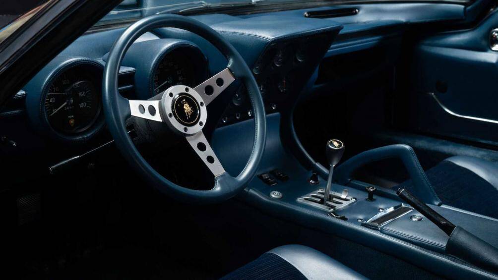 Tính đến nay, chiếc xe mới chỉ đi khoảng 25.750 km, một con số rất bất ngờ với một chiếc siêu xe 50 năm tuổi