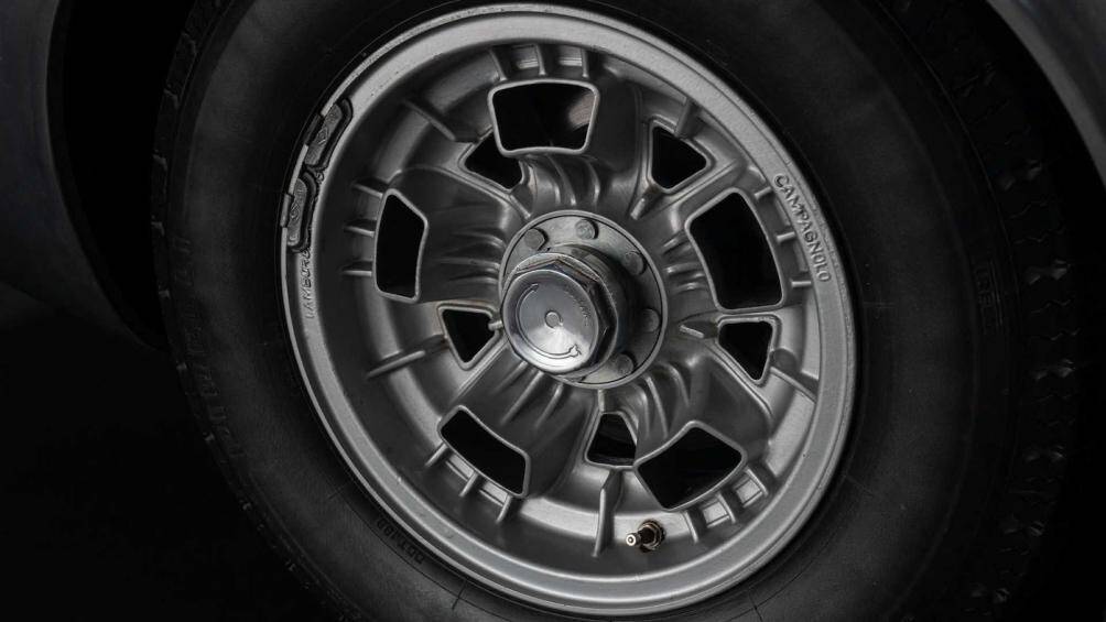 Hơn bốn thập kỷ sau, chiếc Miura được mua lại bởi một người đam mê nhiệt huyết và cũng là một chuyên gia sưu tầm và bảo quản