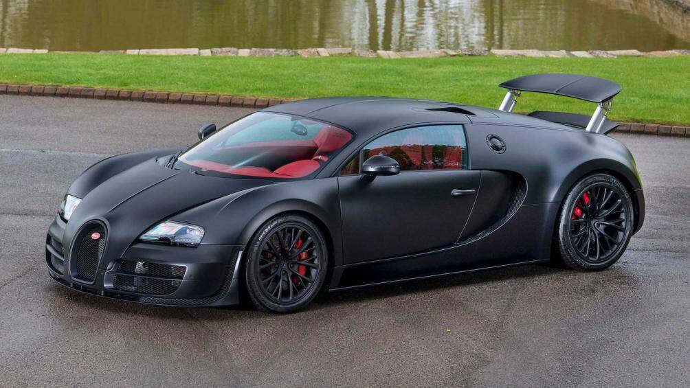 3. Bugatti Veyron Super Sport (giá: 2,4 triệu USD)