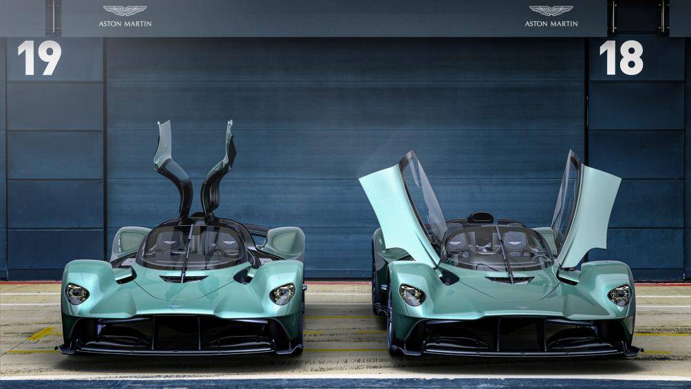 Trọng lượng xe sau quá trình gia cố chỉ tăng rất nhỏ giúp tốc độ tối đa đạt tới 350 km/h