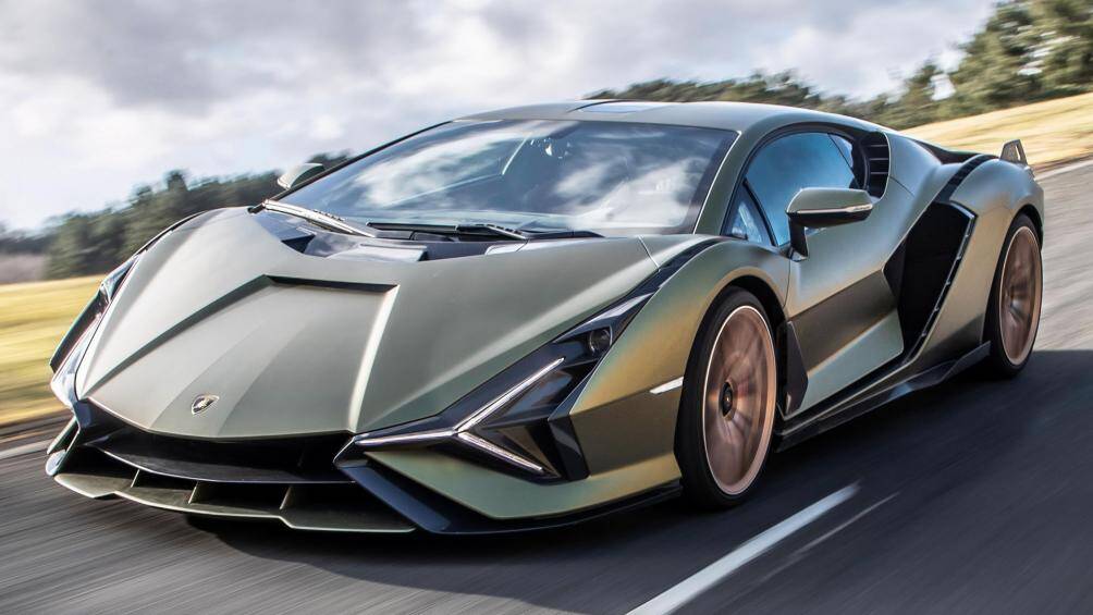 4. Lamborghini Sían FKP 37 (350 km/h)