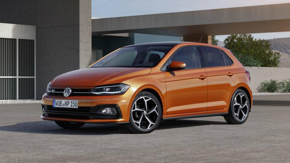 3. Volkswagen Polo (doanh số: 5.323 chiếc)