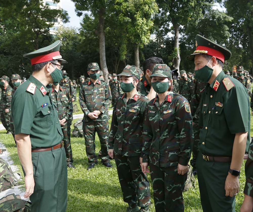 Theo Trung tướng Đỗ Quyết, với nhiều y bác sĩ có trình độ chuyên môn cao trong lĩnh vực hồi sức cấp cứu, truyền nhiễm, đây sẽ là nguồn nhân lực quân y rất quan trọng giúp tăng cường năng lực điều trị cho các bệnh viện dã chiến truyền nhiễm của Quân đội tại khu vực phía Nam.