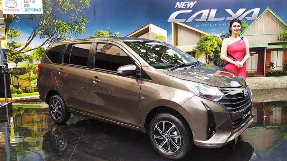 7. Toyota Calya (doanh số: 2.293 chiếc)