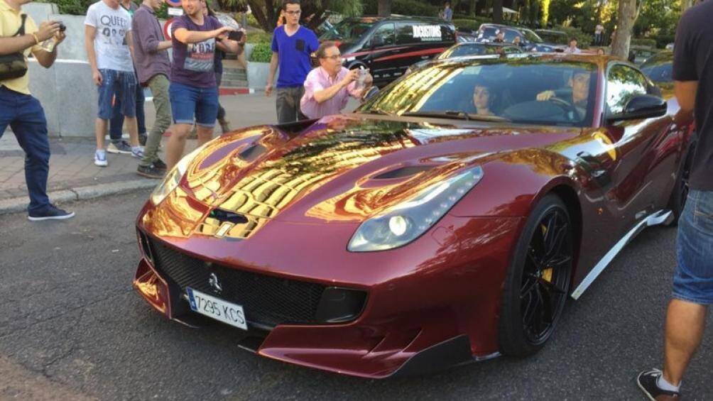 7. Ferrari F12 TDF (492.000 USD)