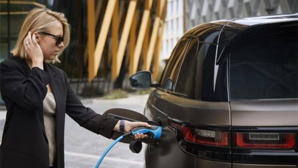 Một công nghệ làm sạch không khí khác cũng được hãng trang bị đó là tính năng tự động lọc không khí Purify Cycle