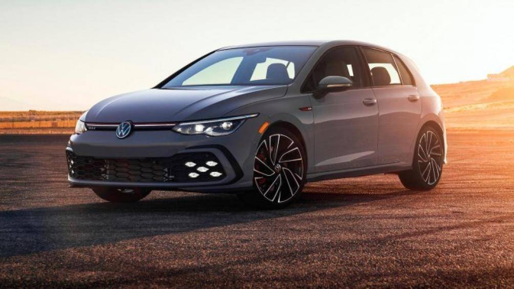 2. Volkswagen Golf R