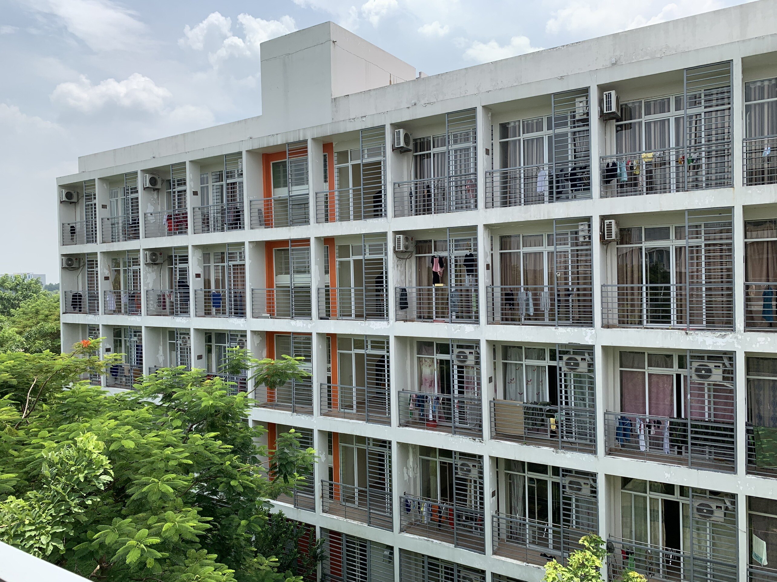 Anh Nam cũng cho biết, nhà mình có 4 người được bố trí 2 phòng thoáng và rộng.